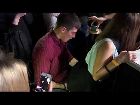 ❤️ Sexe real en una discoteca russa. Noia russa de 18 anys a l'anus i la vagina follada en una discoteca Porno de qualitat a nosaltres ca.elitemangas.top
